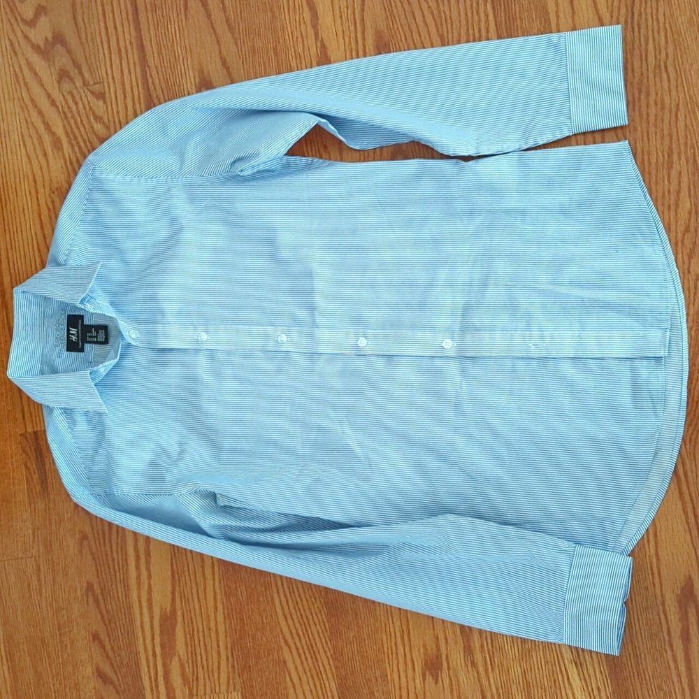 H & M non iron blue striped teen dress shirt xs